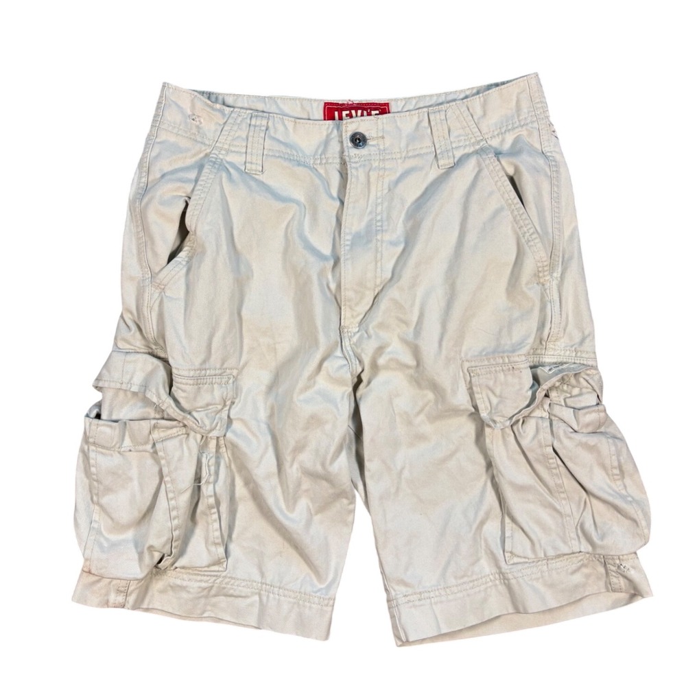 Vintage 00's Y2K Levi's White Cargo Shorts Size 32